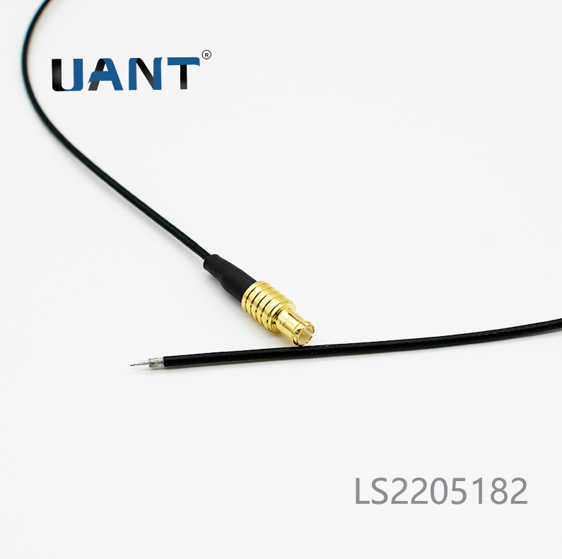 MCX 公頭180度延長線,端剝線1/1.3/2，線長L=470mm（1.37黑色線）